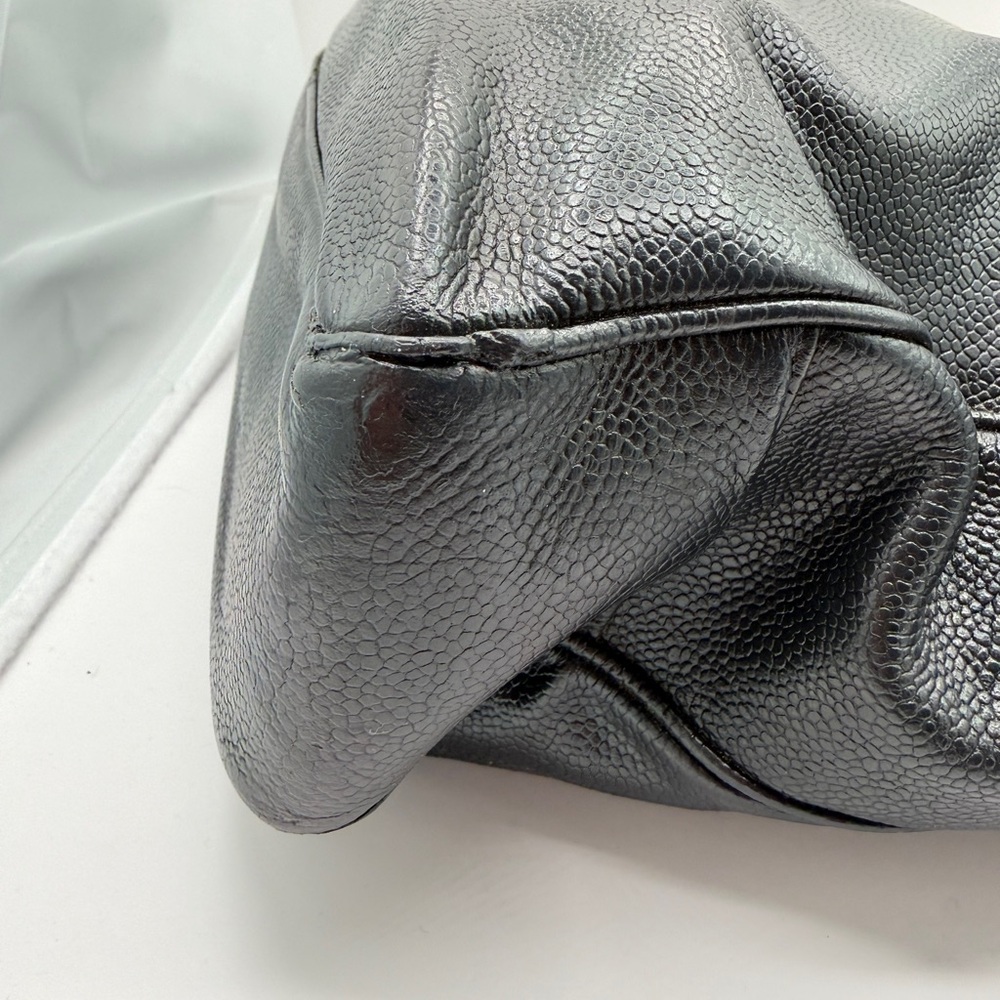 CHANEL Authentic Caviar Tote Bag - Picture 14 of 16